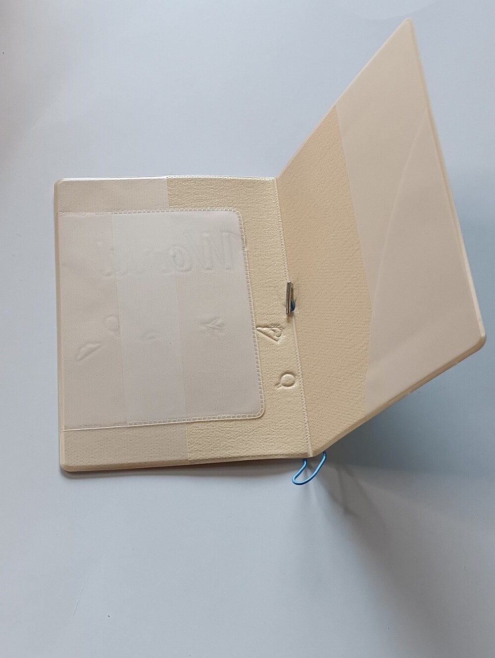 Around the World Travel Passport Case - Picture 7 of 7